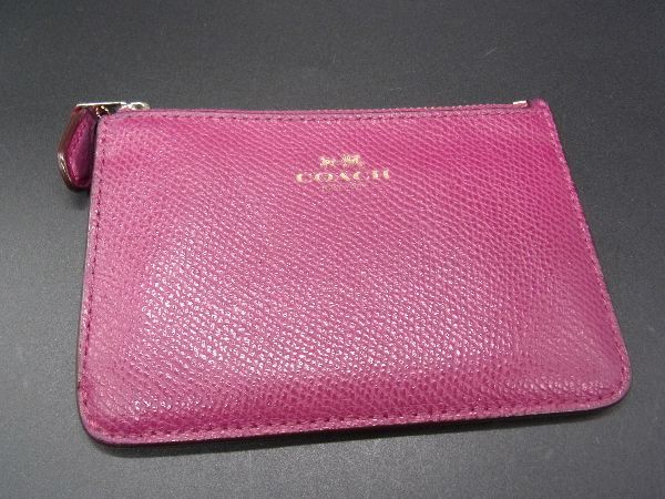 未使用✨COACH コインケース　シグネチャー パテントレザー ラウンドエンボス 新品未使用】COACH ☆パテントレザー☆コインケース