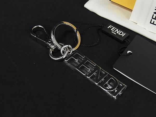 FENDI カラフルキーホルダーセット新品 FENDI - フェンディ FENDI ミニボックス 7AR894 ロゴ/小物 チャーム
