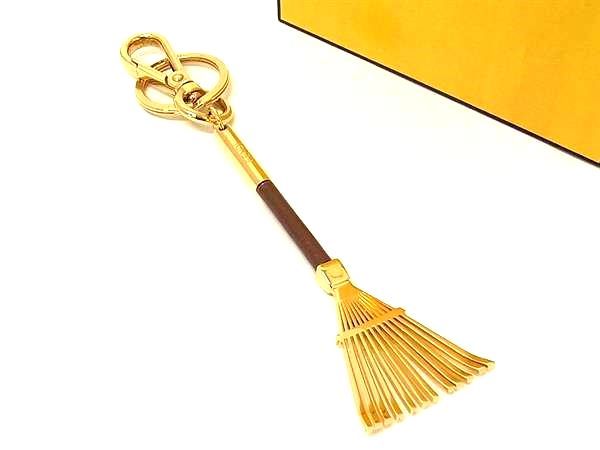 【美品】FENDI/フェンディ てんとう虫モチーフキーホルダー・キーチャーム FENDI|フェンディ てんとう虫モチーフキーホルダーキーチャーム