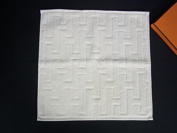 ■新品■未使用■ HERMES エルメス ステアーズ コットン100% ハンドタオル タオルハンカチ ハンカチーフ アイボリー系 GC1514|pleasure-Store 店