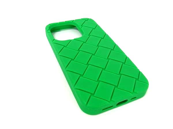■極美品■ BOTTEGA VENETA ボッテガヴェネタ イントレチャート 思われ人 iPhone14Pro 相応う アイフォンケース  緑であること系 BK5729