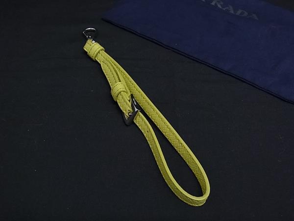 ［未使用］プラダの犬のストラップ 先着一名早い者勝ち 破格値出品 廃番希少 【美品】ハイブランド