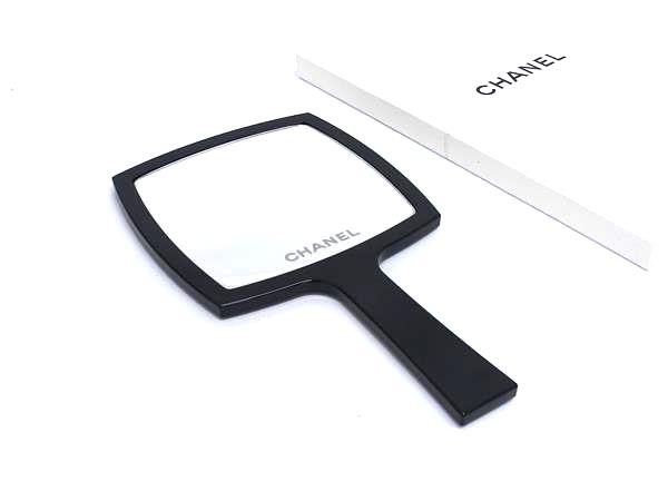 CHANEL シャネル　ココマーク レザーミラー コンパクト 楽天市場】CHANEL シャネル ココマーク コンパクトミラー ラウンド
