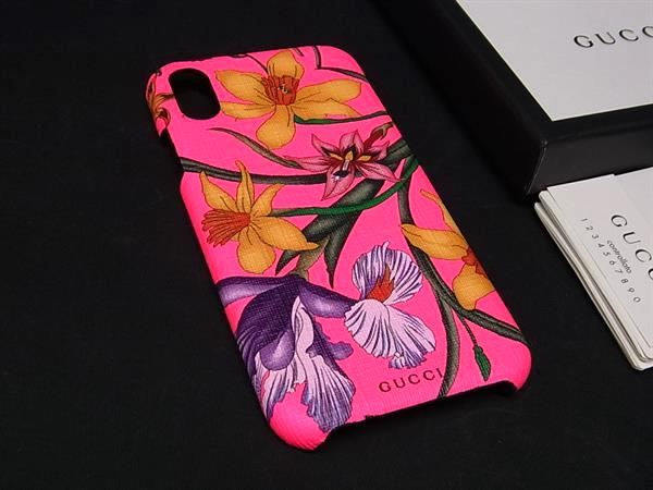 GUCCI 　スマホケース　iPhoneX/XS　ストロベリー 柄 org.jpg