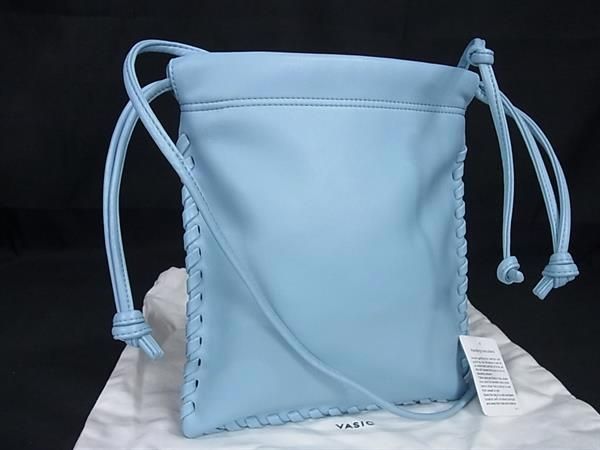 楽天市場】□新品□未使用□ VASIC ヴァジック レザー クロスボディ