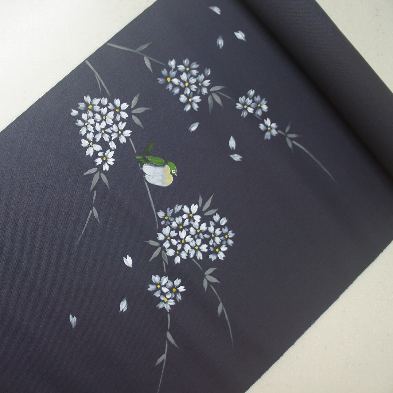 楽天市場】正絹織地染帯 お仕立て付き 黒地 乱菊柄 再入荷 染帯 : 優美苑