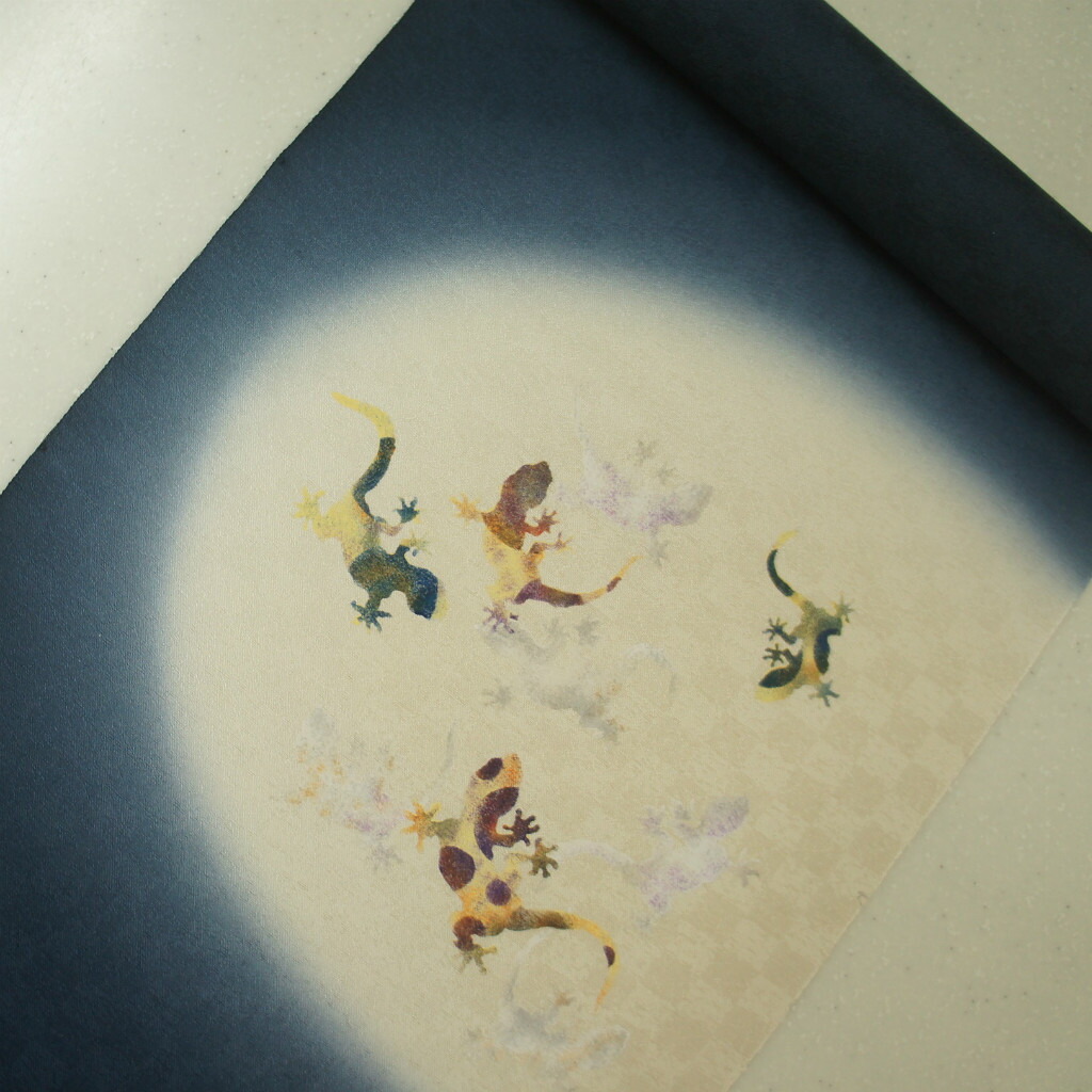 楽天市場】正絹紋意匠染帯 染帯 タタキ染め 再入荷 薄いグレー地