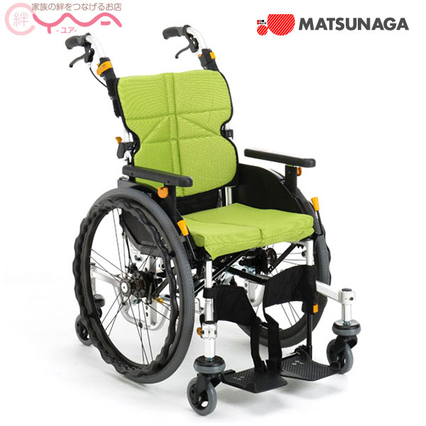 車椅子 小回り【松永製作所】ネクストコア-くるり NEXT-71B [６輪] [自走式車椅子] [背折れ] [背シート調整]｜シルバーカーと車椅子の店ＹＵＡ