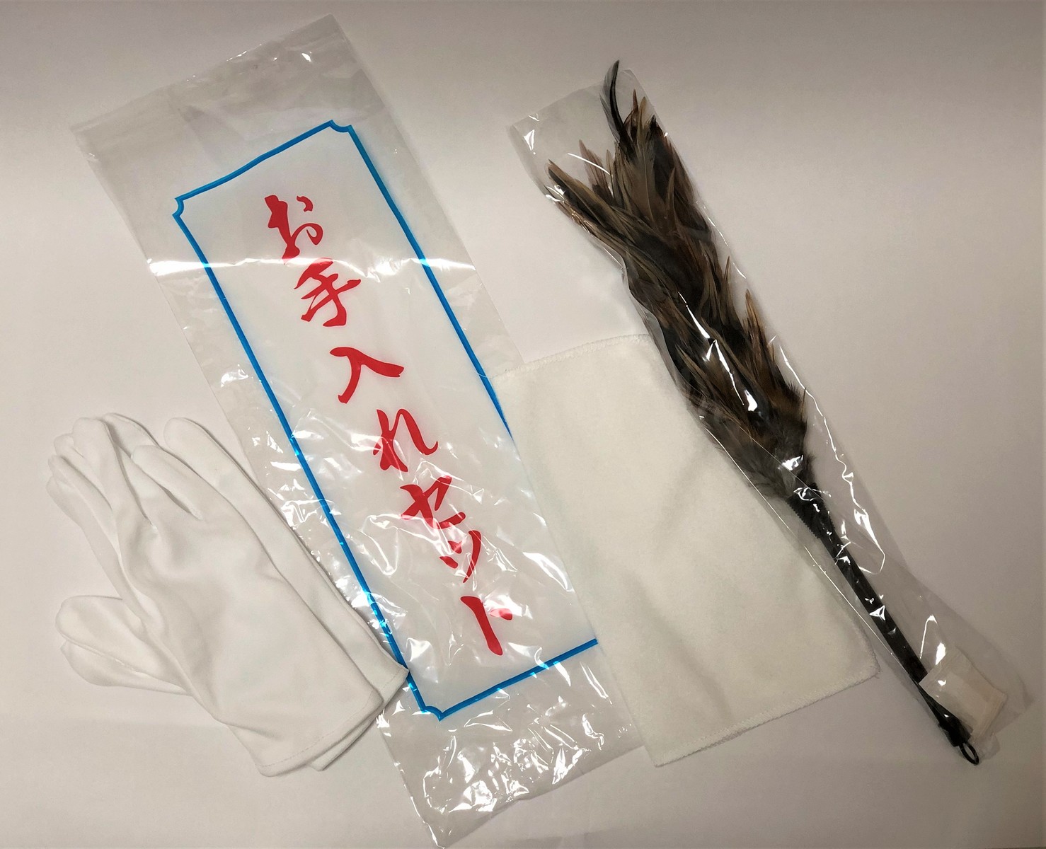 【五月人形】【コンパクト】【端午の節句】【平台飾り】白鐘(しろがね)6号兜平台飾りダークカラー