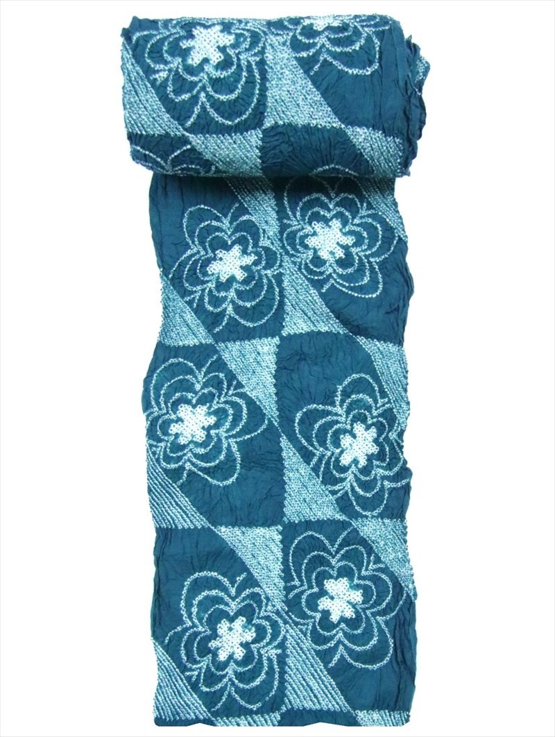 レア】有松絞り 反物 紺地 浴衣 亀甲柄 青海波 紺白のスッキリした色