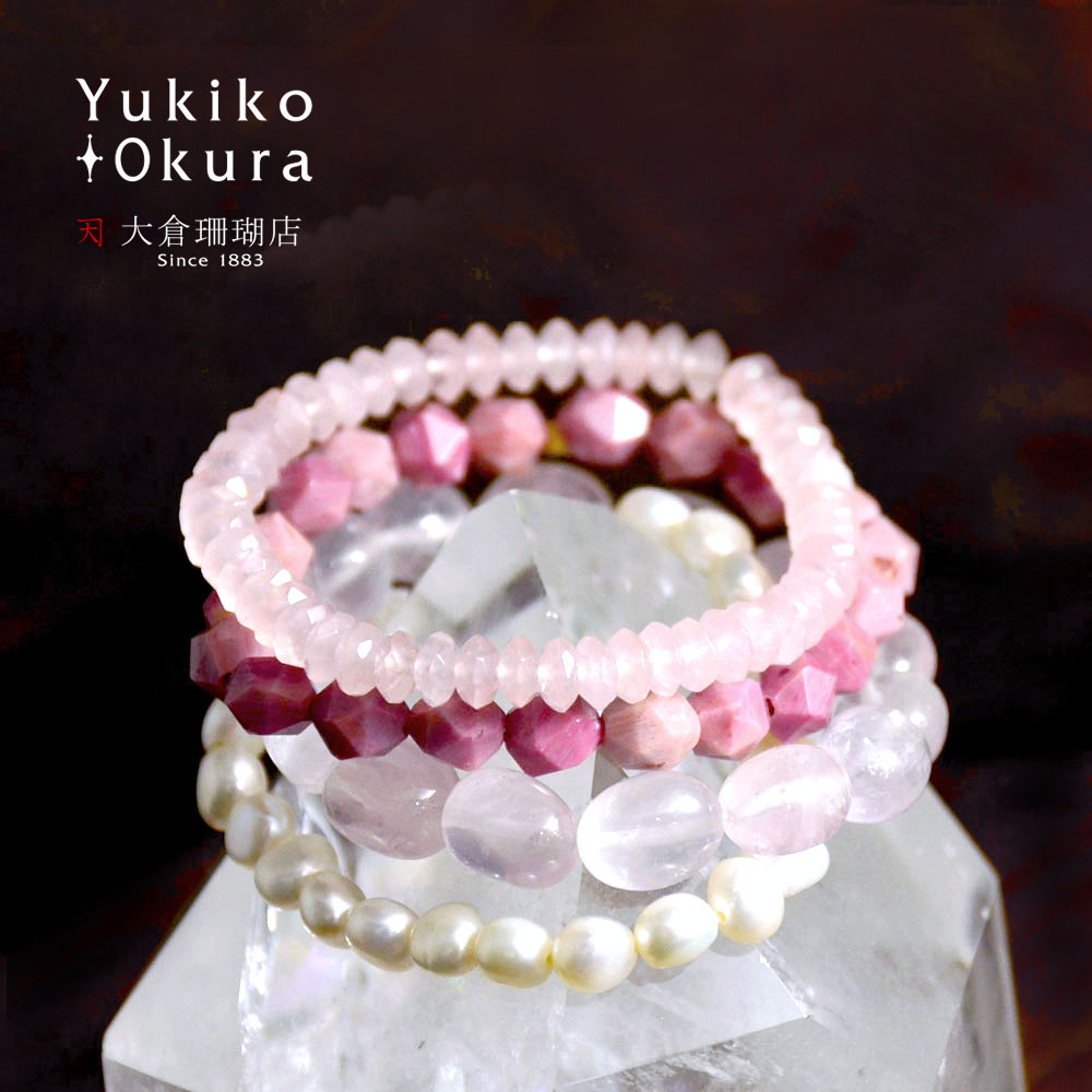 ロードナイトとスモーキークオーツ、ラブラドライト！ズーンとくる！綺麗！ レインボームーンストーン(宝石名ラブラドライト)マダガスカル産