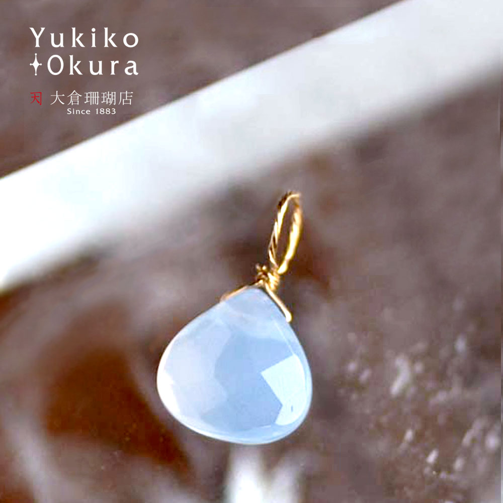 ブルーカルセドニー チャーム ペンダント トップ ヘッド 18金 K18 フラットマロンカット パステル ブルー 天然石 ユキコ オオクラ ブランド レディース ジュエリー 送料無料