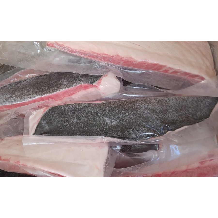 【不定貫】国産　養殖ブリロイン　約15kg(背腹セット) ｋｇ3,200円税別　加熱用　業務用　ヤヨイ