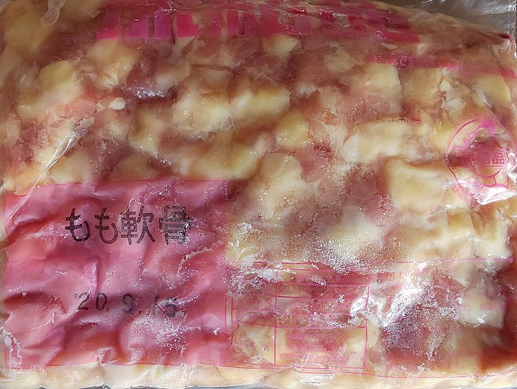 冷凍 とり肉 (膝軟骨) 12ｋｇ（2ｋｇ×6Ｐ又は1Kgｘ12Ｐ）Kg950円税別 鶏肉 ひざ 限定品　ヤヨイ　業務用 9,234円