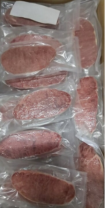 Juicy Beef　ストリップロイン　ステーキ　約100ｇ×180枚（枚355円税別）業務用　ヤヨイ　他に120ｇ、150ｇ、4Kgブロックも下記に記載中
