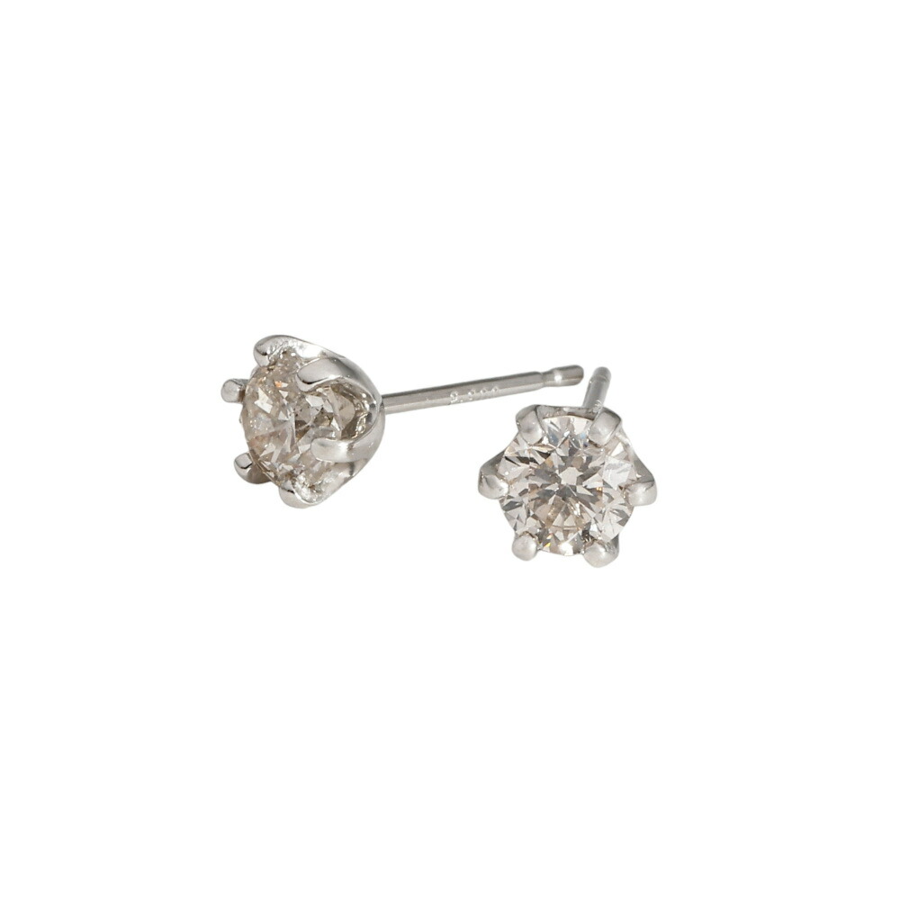 プラチナ900 ダイヤモンド ピアス