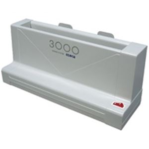 ジャパンインターナショナルコマース 卓上製本機 とじ太くん 3000型 国内トップシェアの卓上製本機 とじ太くん が、事務作業をサポート 頼れる相棒、卓上製本機3000型が全国で高評価 簡単操作で美しい仕上がりを実現し、時間と手間をカット 最高のパフォーマンスをお届けし