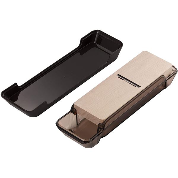 【3個セット】 貝印 Kai House SELECT 鰹ぶし削り器(カバー付き) DH7362 和の風味を極める、日本製の鰹節削り器 伝統の味わいを手軽に楽しめる、おせちやお吸い物にぴったりの逸品 鰹ぶしの香りが広がり、正月の食卓を彩る カバー付きで使いやすく、食材の鮮度を守る 和食