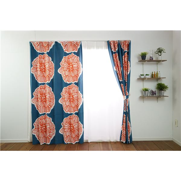 遮光カーテン/花柄カーテン 【幅100cm×丈200cm ダークブルー 1枚入り】 遮光2級 タッセル付き 形状記憶加工 『ダイリン』 青 美しい花柄の遮光カーテン 幅100cm×丈200cmのダークブルー1枚 光を遮り、心地よい空間を演出 タッセル付きで上品さもプラス 形状記憶加工で美し