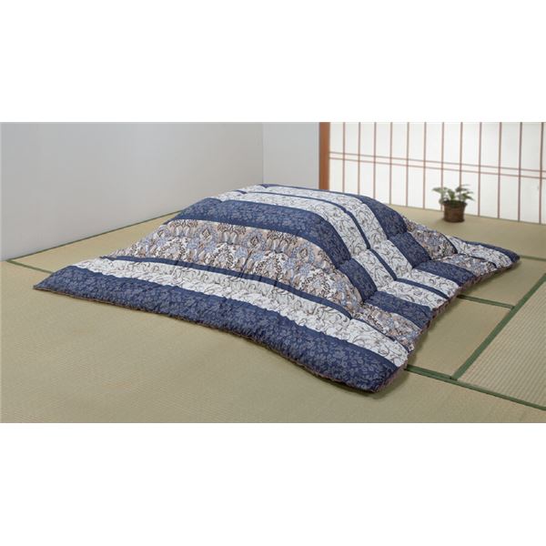 裏面起毛加工こたつ掛布団 ヴィオラ 約205×205cm ネイビー ふんわり暖かな冬の寝具 リッチな感触の裏起毛こたつ布団 ヴィオラ 広々とした205×205cmのサイズで、ネイビーカラーが上品な雰囲気を演出 なので、お早めにお買い求めください