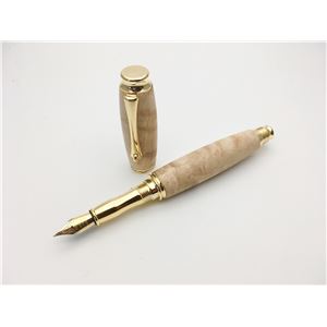 銘木材 万年筆/文房具 【板屋楓 いたやかえで】 日本製 国産 中太字 文具 オフィス 事務用 用品 ステーショナリー 日本製の上質な万年筆、木の温もりが心地良い筆記体験をお届けします 国産の銘木を使用した洗練された文房具、中太字の筆跡が魅力 板屋楓の万年筆、スタイリ