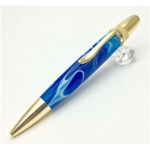 日本製 国産 スワロフスキー ボールペン/文房具 【ブルー】 パーカータイプ 芯：0.7mm 文具 オフィス 事務用 用品 『Acrylic』 青 日本製のスタイリッシュなデザインが魅力のボールペン 流線型の美しいフォルムとブルーのカラーリングが目を引きます 0.7mmの芯でスムーズな