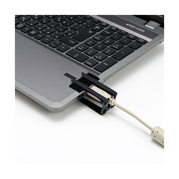 USBホールドロック(USBプラグ対応) CA-NB005 USBプラグ固定装置CA-NB005は、USBプラグの抜け落ちを防ぎ、データ転送や充電作業をスムーズに行える便利なアイテムです