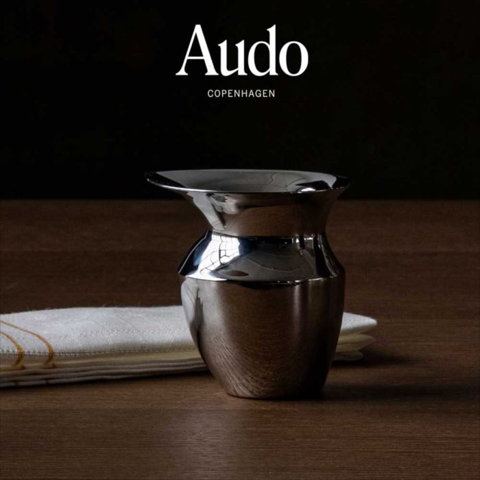 エトルスカンジャグ Ｈ１０  置き目インポート品 北欧 室内装飾 飛び切り Audo オドー  通信販売 市乳水さし ステンレス鋼 水さし 飛び切りブランド名 今めかしい室内装飾 建築家ブランド名
