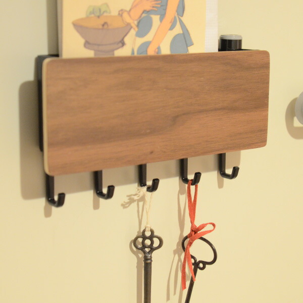 楽天市場 ホルダー付きマグネットキーフックリン マグネット 磁石 玄関 ドア フック ハンガー ラック 引っ掛け 手紙 印鑑 収納 おしゃれ アイアン インテリア アンティーク ナチュラル 賃貸 取り付け簡単 強力 棚フック 雑貨 ゆららかマーケット