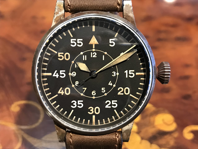 Laco ラコ 腕時計 オリジナル パイロット ライプツィヒ エアブシュトゥック 手巻 (ETA2801.2) 42mm ORIGINAL PILOT Leipzig Erbstuck 861936優美堂のLaco ラコ腕時計はメーカー保証2年つきの正規販売店商品です。 お手続き簡単な分割払いも承ります|e-優美堂店