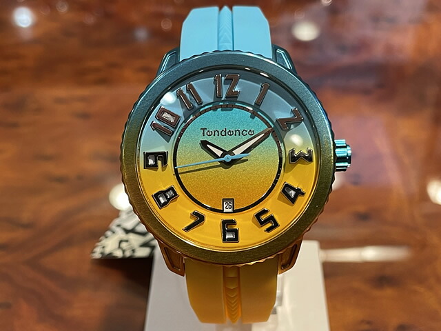 テンデンス 腕時計 Tendence De Color ディカラー 41mm TY933002 大自然の色彩からカラーリングを起こしたグラデーションの美しい新コレクション De\'Color(ディカラー) お手続き簡単な分割払いも承ります。