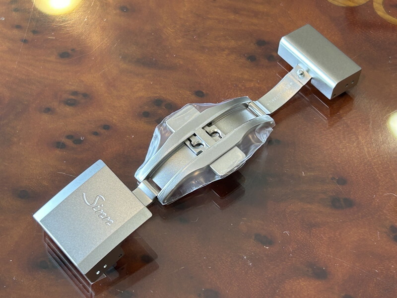 楽天市場】SINN ジン 腕時計 Sinn 純正バンド ベルト 20mm &Uシリーズ