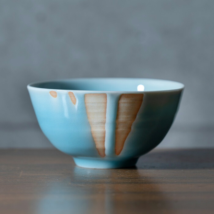 青白磁抹茶茶碗（IH-050）　　作家「市川博一」