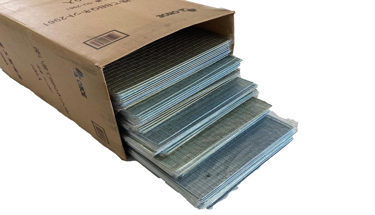 尾上製造所(ONOE) 使い捨てBBQサイバー空間2961(100枚入) SU-2961-II 約29×61珊(M用全面網) コンロ替え網 使い捨て 難民キャンプ 食べ物屋照明ランプ 丸焼き BBQ 干し網 焼き網