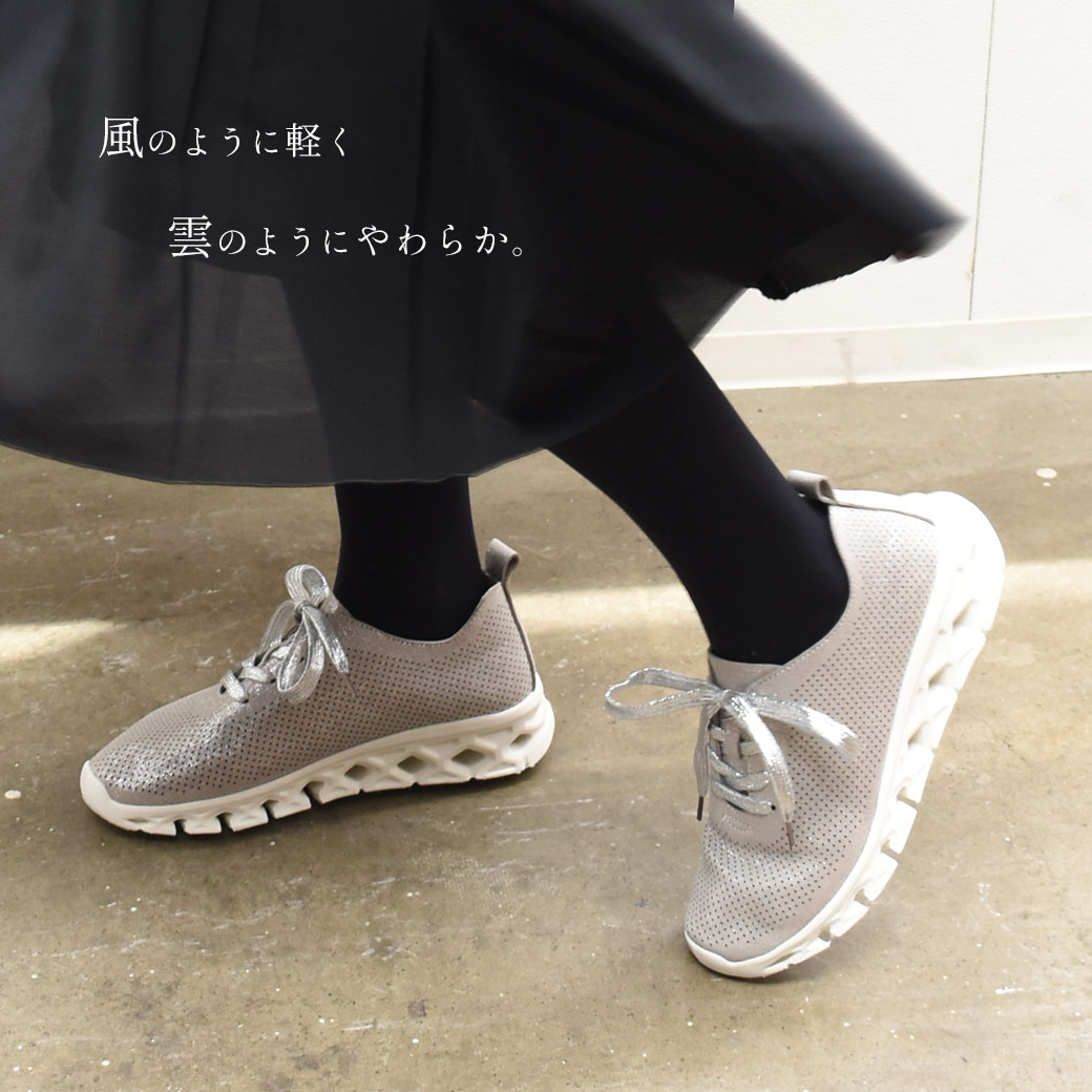 楽天市場 全品対象 50円引きcp 超軽量 厚底 スニーカー ラメ レディース 軽い おしゃれ きれいめ きらきら 大きいサイズ 小さいサイズ グリッター 美脚 可愛い 2way 歩きやすい 疲れない 走れる クッション シルバー ゴールド ローカット 黒 Todos トドス To 318 Z