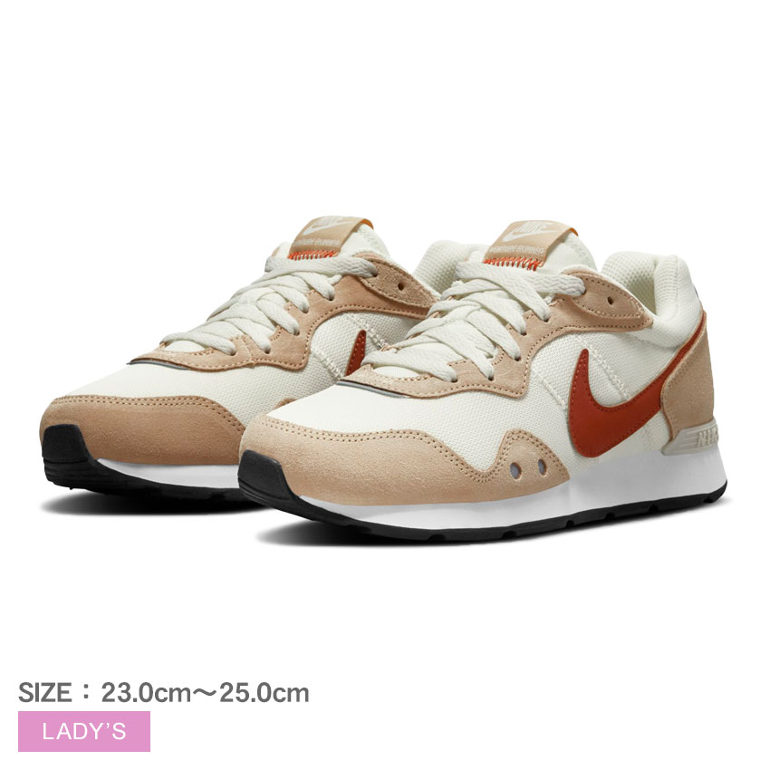 今だけクーポン配布中 ナイキ ベンチャー ランナー スニーカー Nike Venture Runner レディース Ck2948 白 ホワイト オレンジ 靴 シューズ シンプル カジュアル ストリート ローカット レトロ クラシック ランニング ブランド 運動 通学 通勤 誕生日 プレゼント ギフト