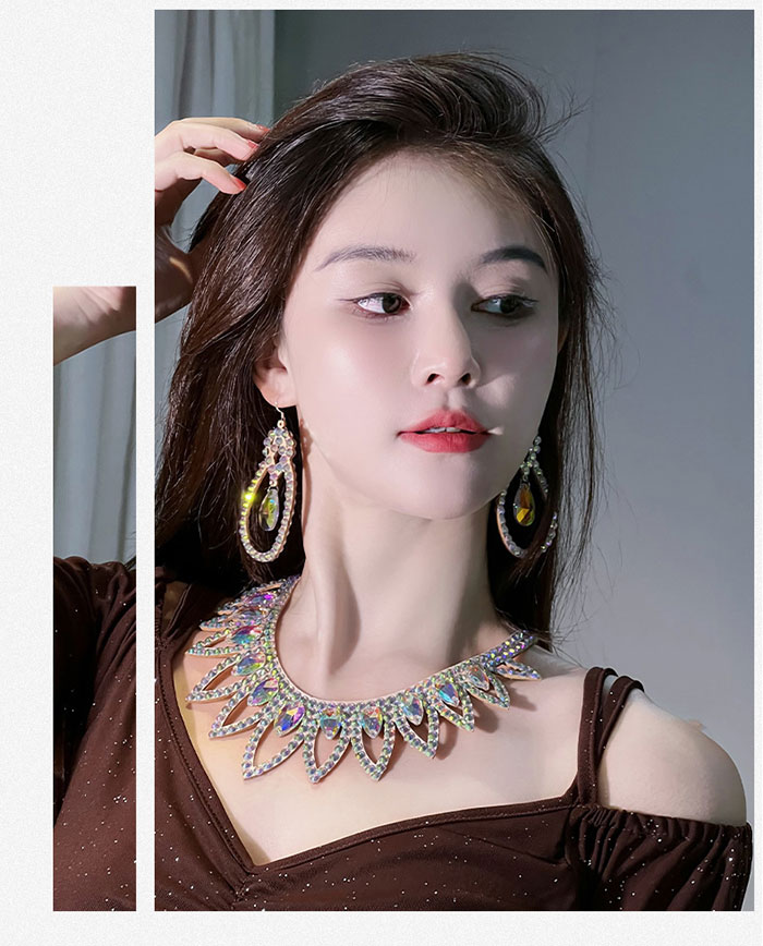 楽天市場】ダンス用ネックレス ベリーダンス 衣装 ストーンネックレス