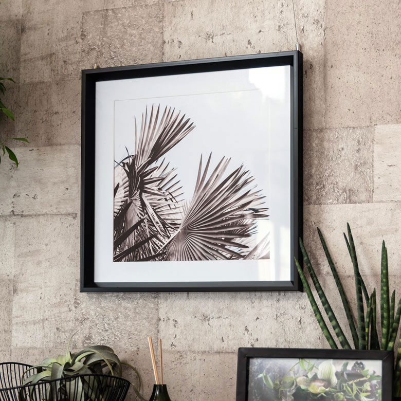 楽天市場 アートパネル モノクロ リーフ ボタニカル 50 50cm 壁掛け インテリア モノトーン アートフレーム おしゃれ 絵画 額入り シュロ 葉 プランツ グリーン 写真 アートポスター 壁飾り 絵 ウォールアート フォト プリント リビング 寝室 雑貨 西海岸 南国