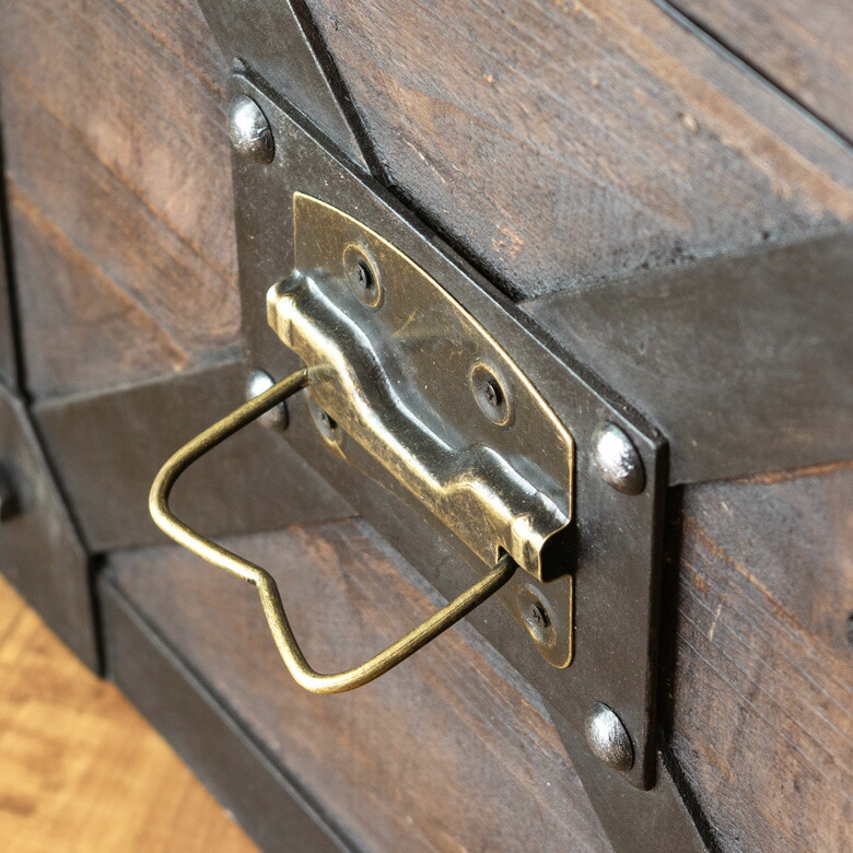 収納ボックス アンティーク風 木製 おしゃれ 蓋付き 四角 大容量 幅cm 奥行44cm ブラウン 高さ40cm ブラウン ブラック 木箱 ウッドボックス トランク 収納 四角 おしゃれ 男前 ヴィンテージ インダストリアル 生活雑貨のネットショップelementsリビング収納