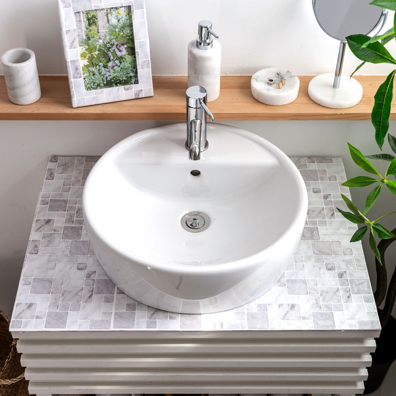 決算特価 送料無料 モザイクタイルシール 大理石柄 ホワイト 正方形 40枚入り 水回り 壁面 Diy ウォールステッカー 壁紙 シート 最安 Www Centrodeladultomayor Com Uy