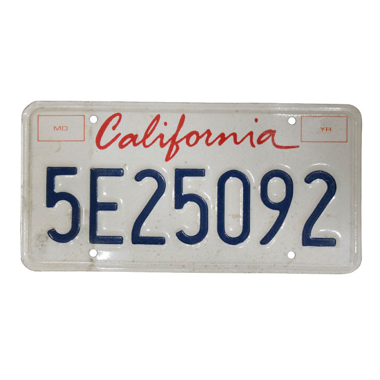 ナンバープレート アメリカ直輸入中古品 カリフォルニア 幅30 5cm 奥行15 5cm 高さ1cm 看板 サインプレート Us133 B ブルー スチール ウォールデコレーション ヴィンテージ アンティーク レトロ おしゃれ かわいい アメリカ雑貨 アメリカン雑貨 西海岸 男前