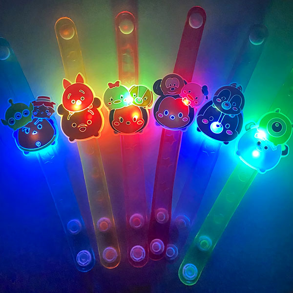 ディズニー　光る ブレスレット　リストバンド　デイジー Amazon | 【縁日 景品 セット 光るおもちゃ】光る ディズニー