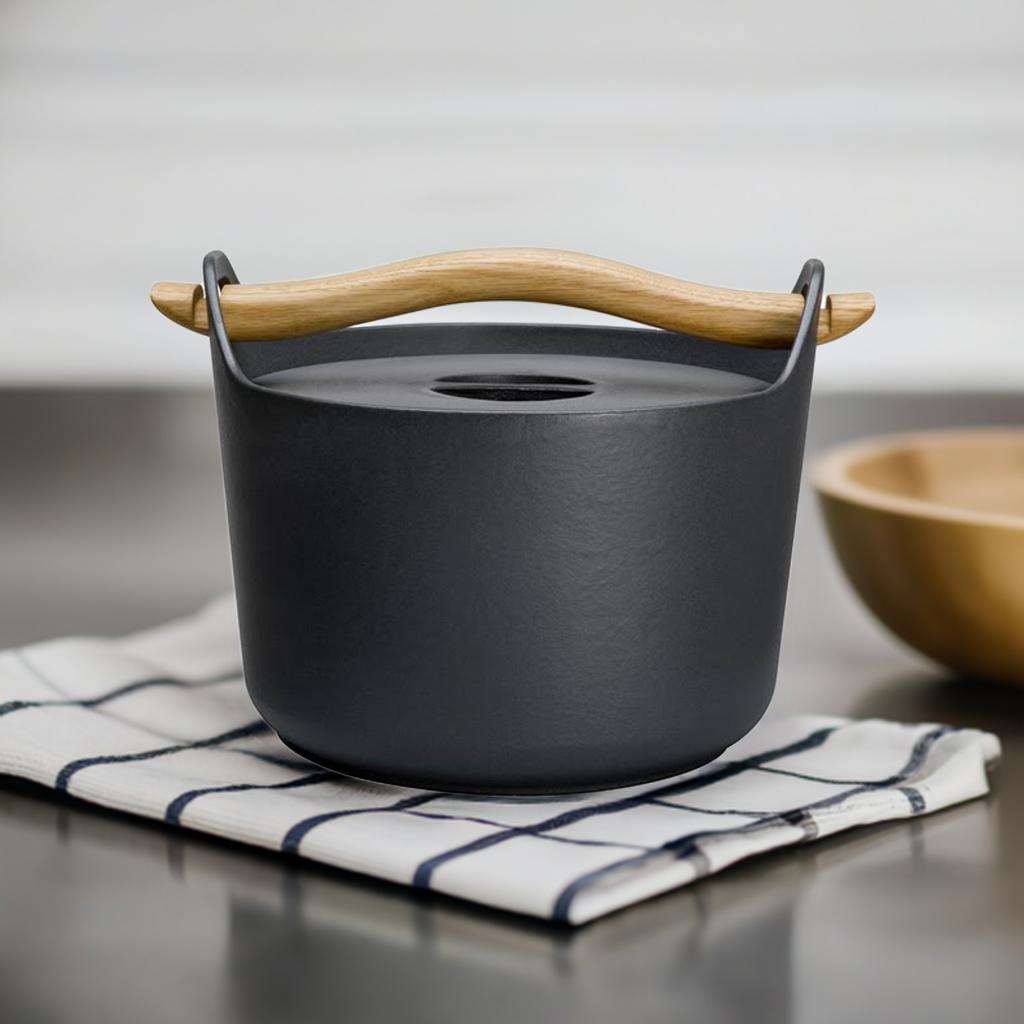 イッタラ　サルパネヴァ キャセロール　カモメ食堂 かもめ食堂」に登場するイッタラの鍋 Sarpaneva Casserole