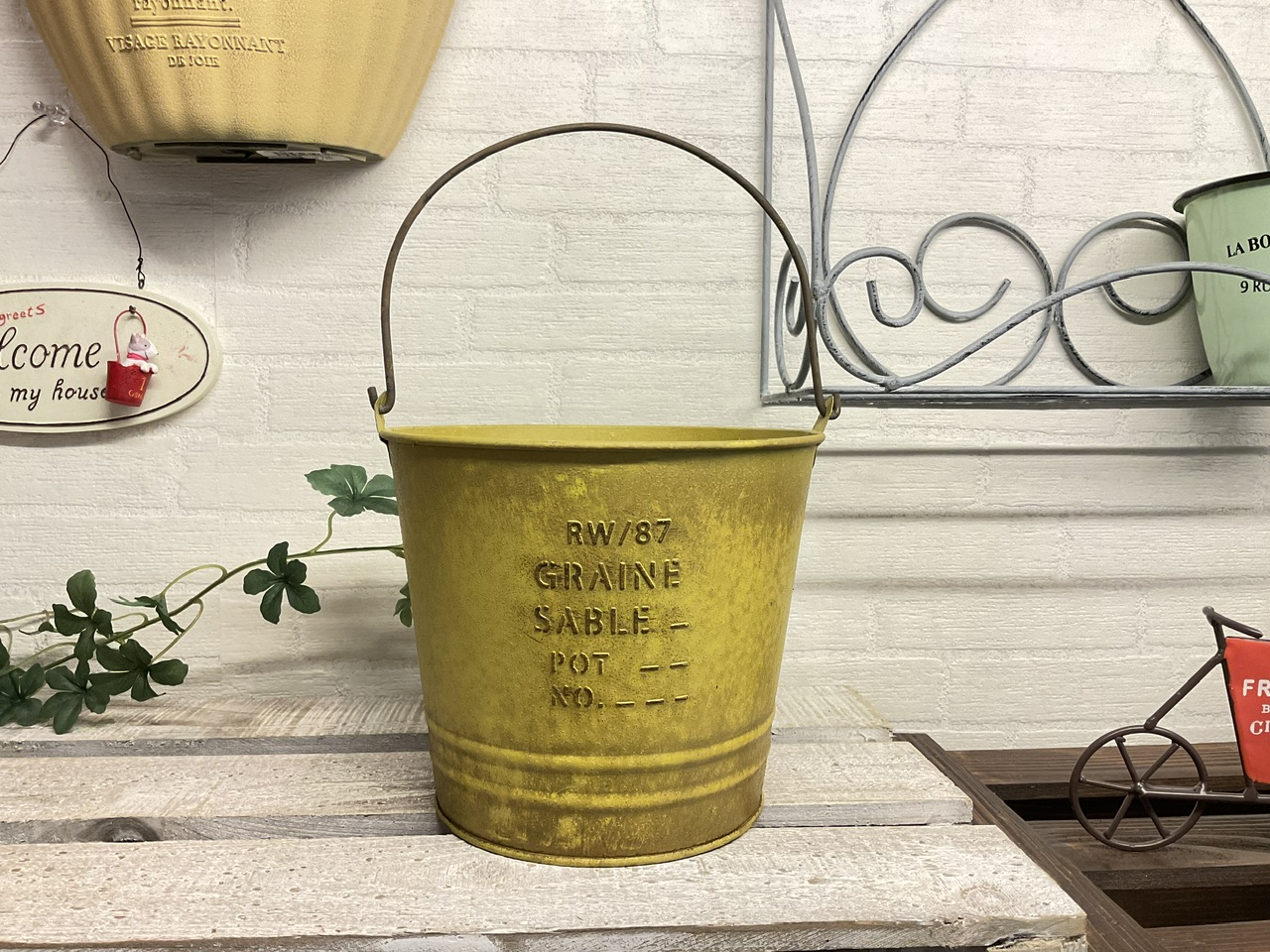 楽天市場】ブリキ缶 ブリキプランター グレンヌラウンドSGY
