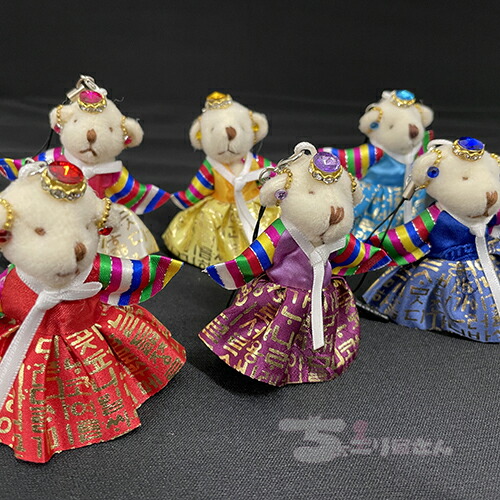 韓国限定　韓服ベアー人形ストラップ 楽天市場】☆宅急便コンパクト発送☆『韓国の伝統小物』韓服衣装クマ