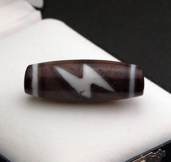 楽天市場】朱砂・二眼老天珠【高級天珠】 : ZDW SHOPPING