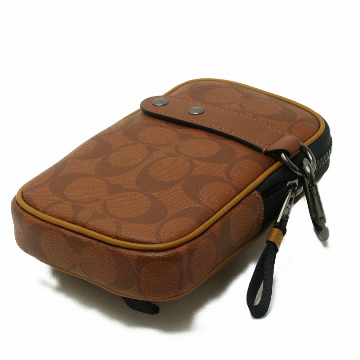 楽天市場 コーチ Coach ポーチ メンズ 小物入れ カラビナ ベルトループ Cロゴ ラウンドファスナー 1263qbrab ネコポス ブランド 人気 贅沢屋