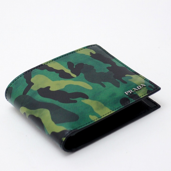 プラダ Prada 財布 メンズ ネックレス メンズ Prada 二つ折り財布 サフィアーノ レザー 2mo738 2bxy F0394 ブランド 人気 贅沢屋 プラダ 財布 メンズ 二つ折り財布 人気 新作 ランキング
