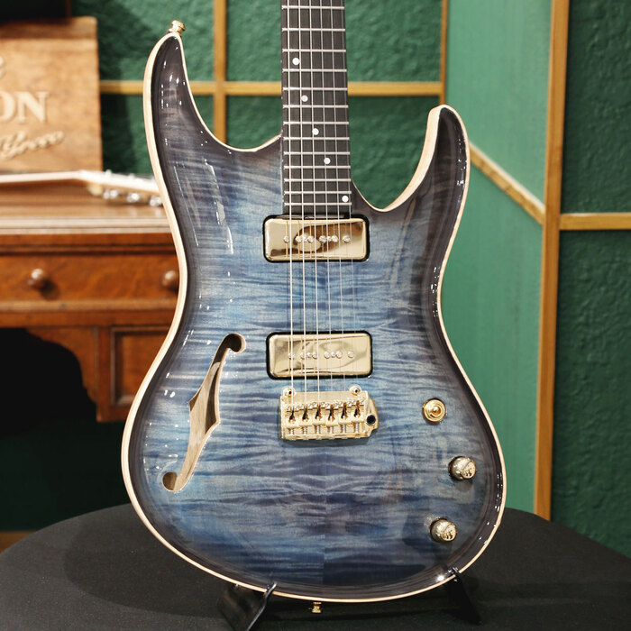 期間限定セール Valenti Guitars バレンティ・ギターズ エレキギター Nebula Carved Semihollow, Ocean Blue(dark burst) ネビュラ・カーブド セミホロウ フレイムメイプル