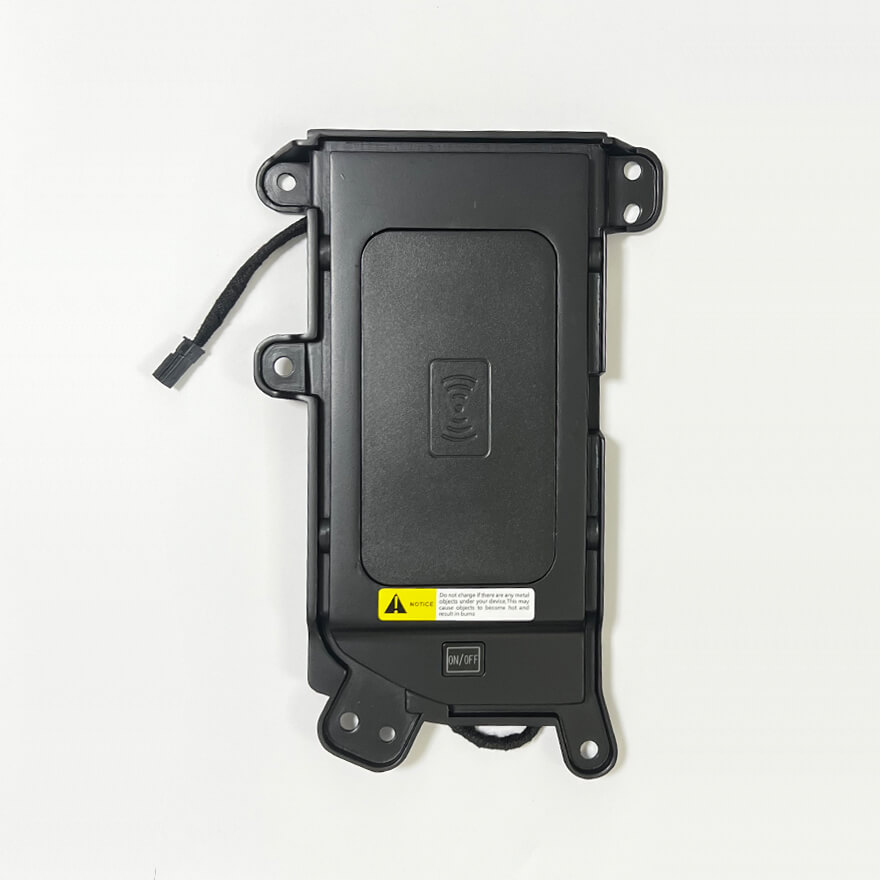 トヨタ純正 ランクル300  置くだけ充電 Qi モバイルフォンクレドール トヨタ純正 ランクル300 ランドクルーザー 300系 ワイヤレス